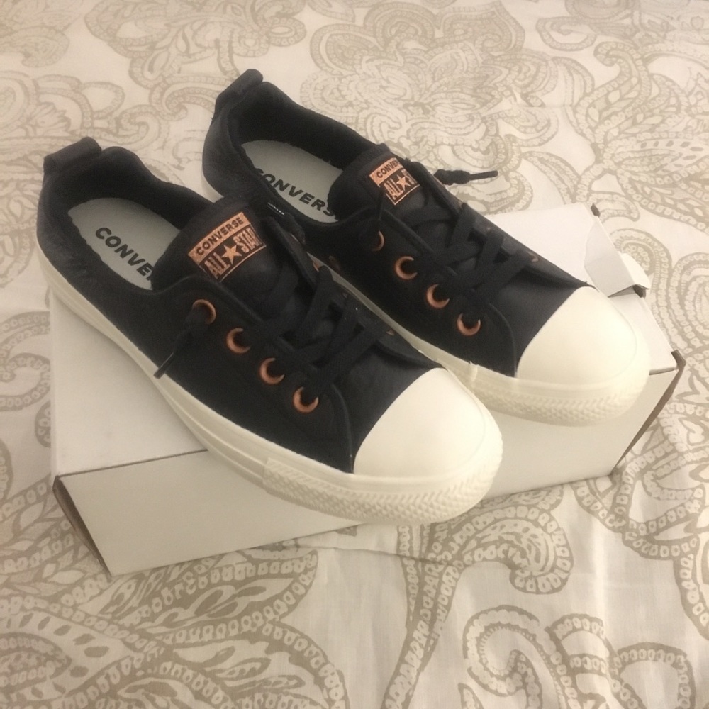 Black leather converse